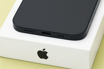 iPhone 16e 128GB Black